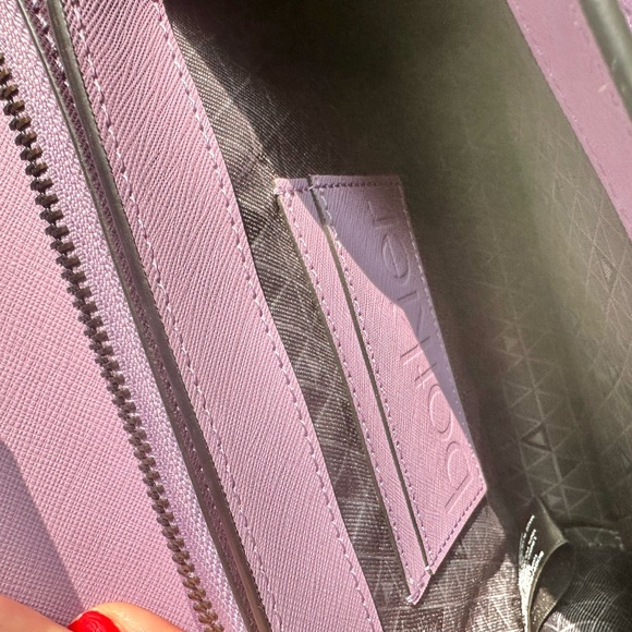 NWOT Botkier Leather Crossbody Cobble Hill Lilac combo. - Picture 6 of 9